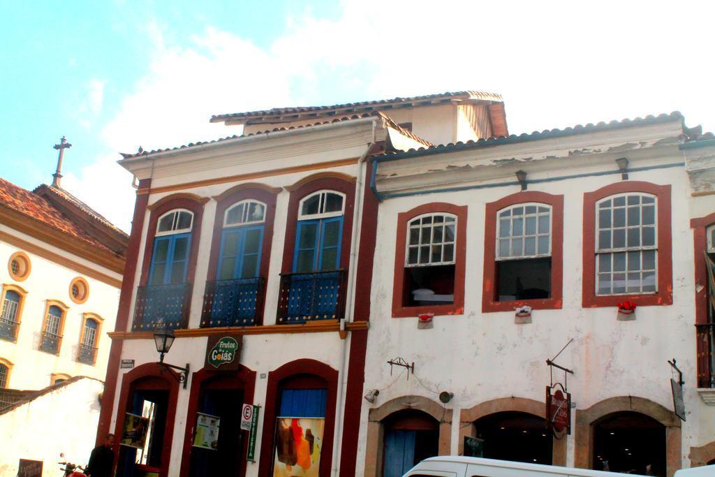 Barroco Hostel Ouro Preto Buitenkant foto